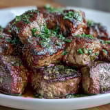 One-Pan Garlic Herb Steak Bites